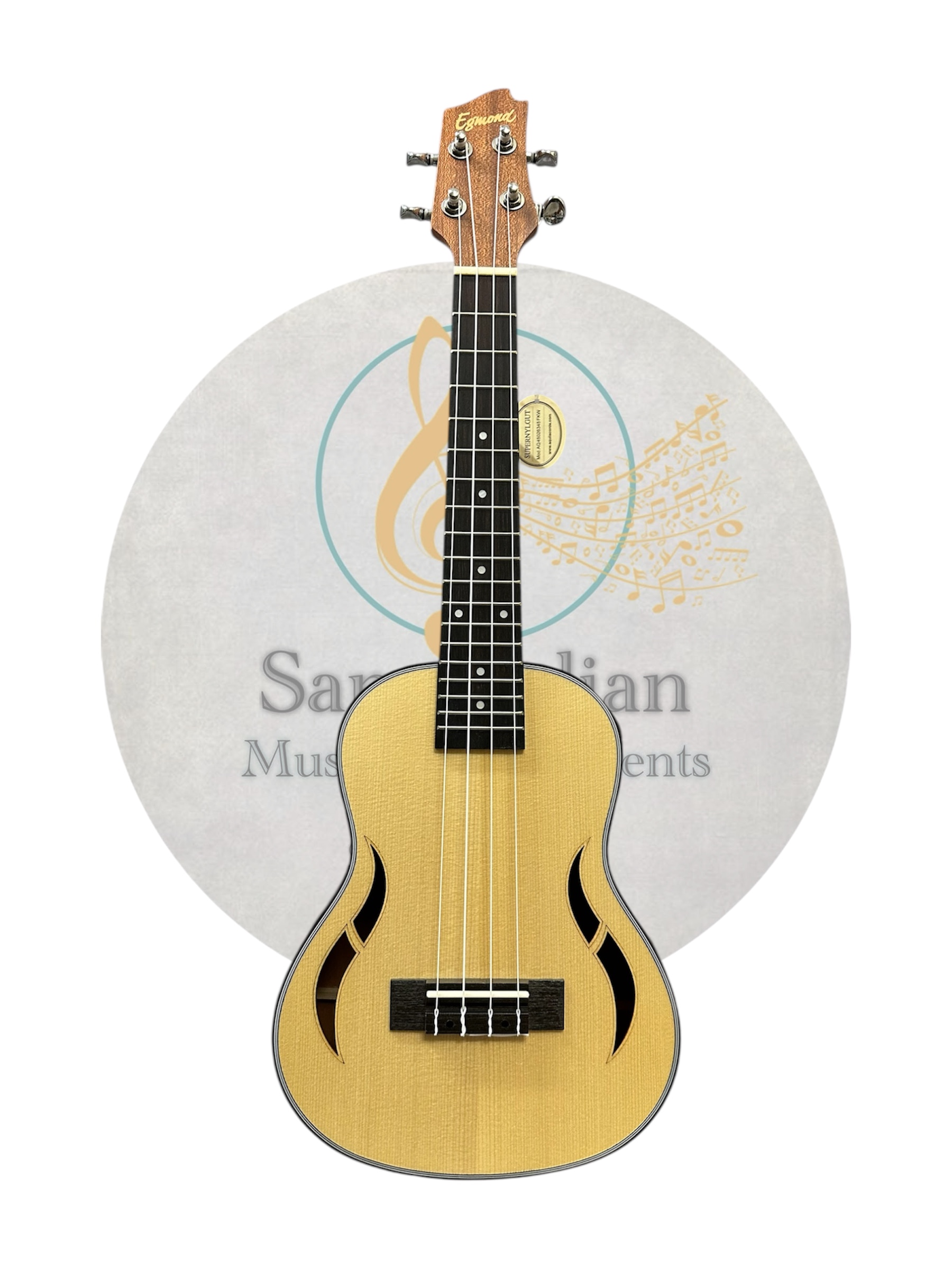 Egmond C380-105V concert ukulele front view